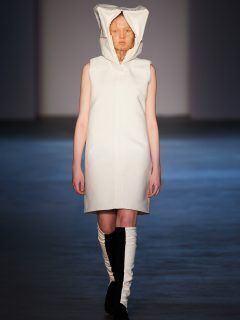 9_FW23_DZHUS_LOOK9_LowRes