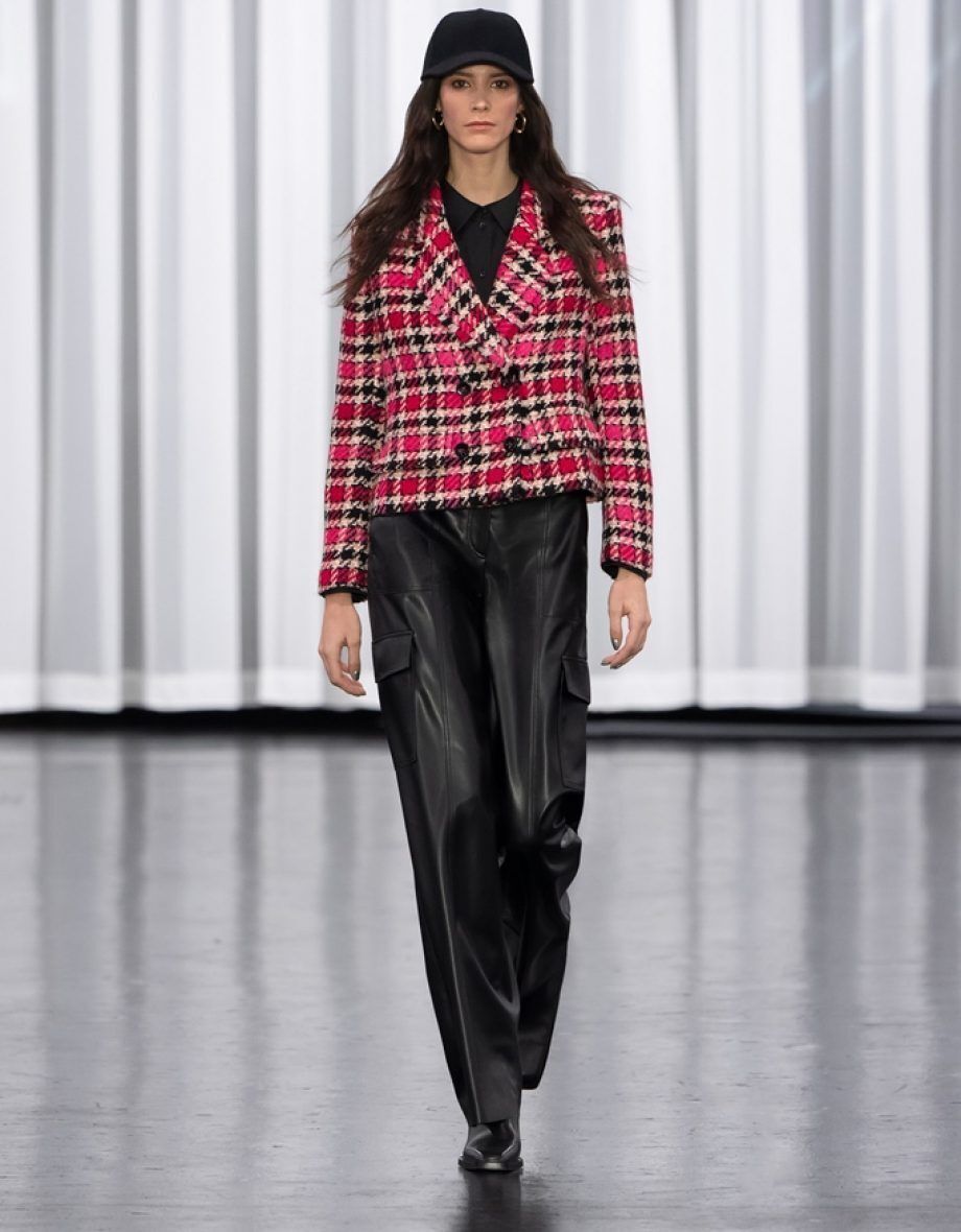 MARC CAIN (20)